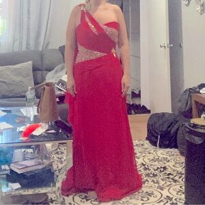 One shouldered, gorgeous rhinestone, red gown